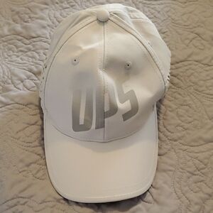 UPS White Baseball Cap Womens Size Small MEDIUM